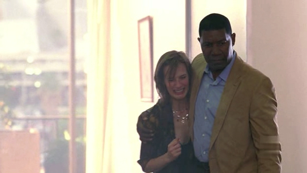 Still of Maggie McCollester and Dennis Haysbert on The Unit.