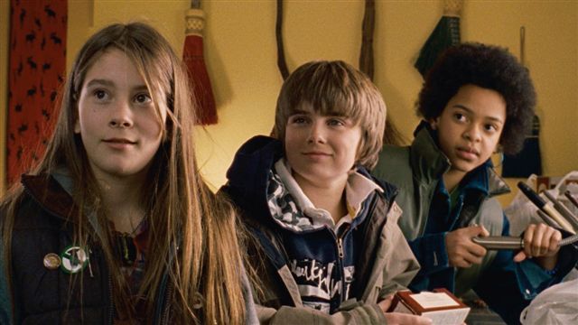 Still of Andrew Chalmers, Maya Ritter and Chantel Cole in Finn's Girl (2007)