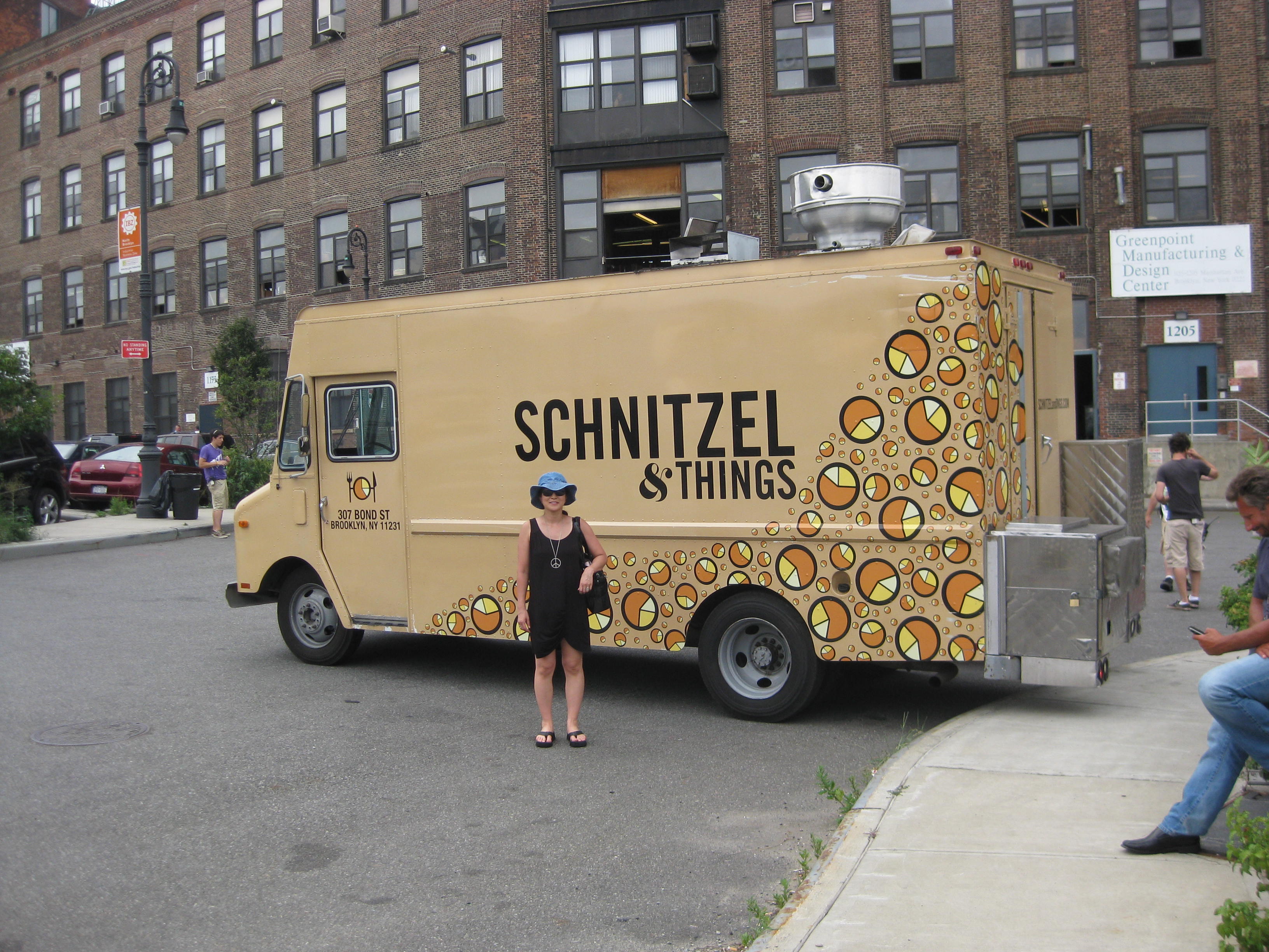 Lil Rhee hanging out at the Schnitzel & Things truck