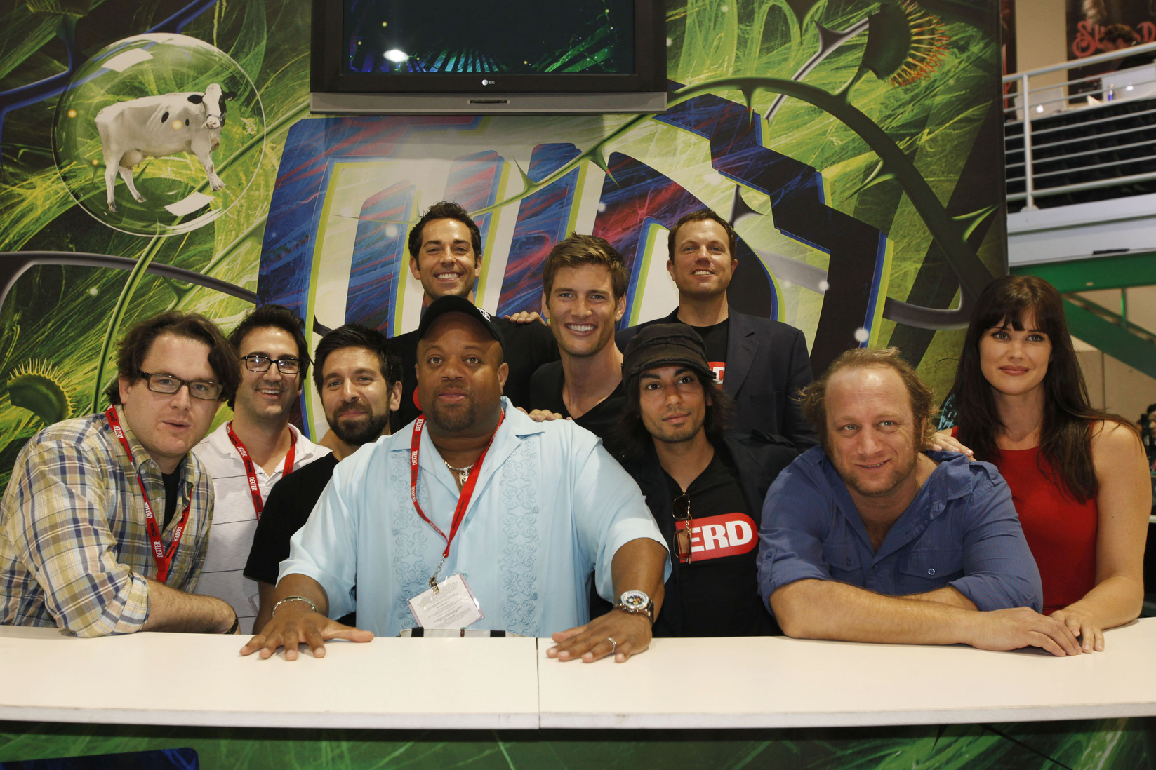 Adam Baldwin, Vik Sahay, Scott Krinsky, Sarah Lancaster, Mark Christopher Lawrence, Ryan McPartlin, Josh Schwartz, Zachary Levi, Joshua Gomez and Chris Fedak at event of Cakas (2007)