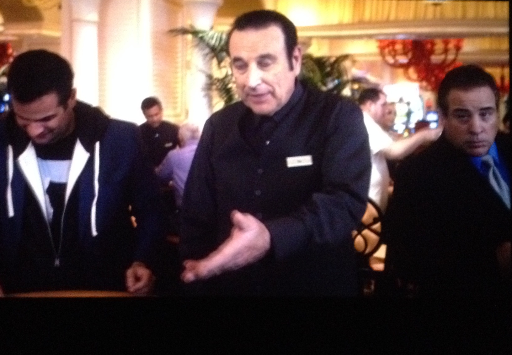 Paul Blart Mall Cop 2, Dean Mauro playing Pit boss stares down Kevin James