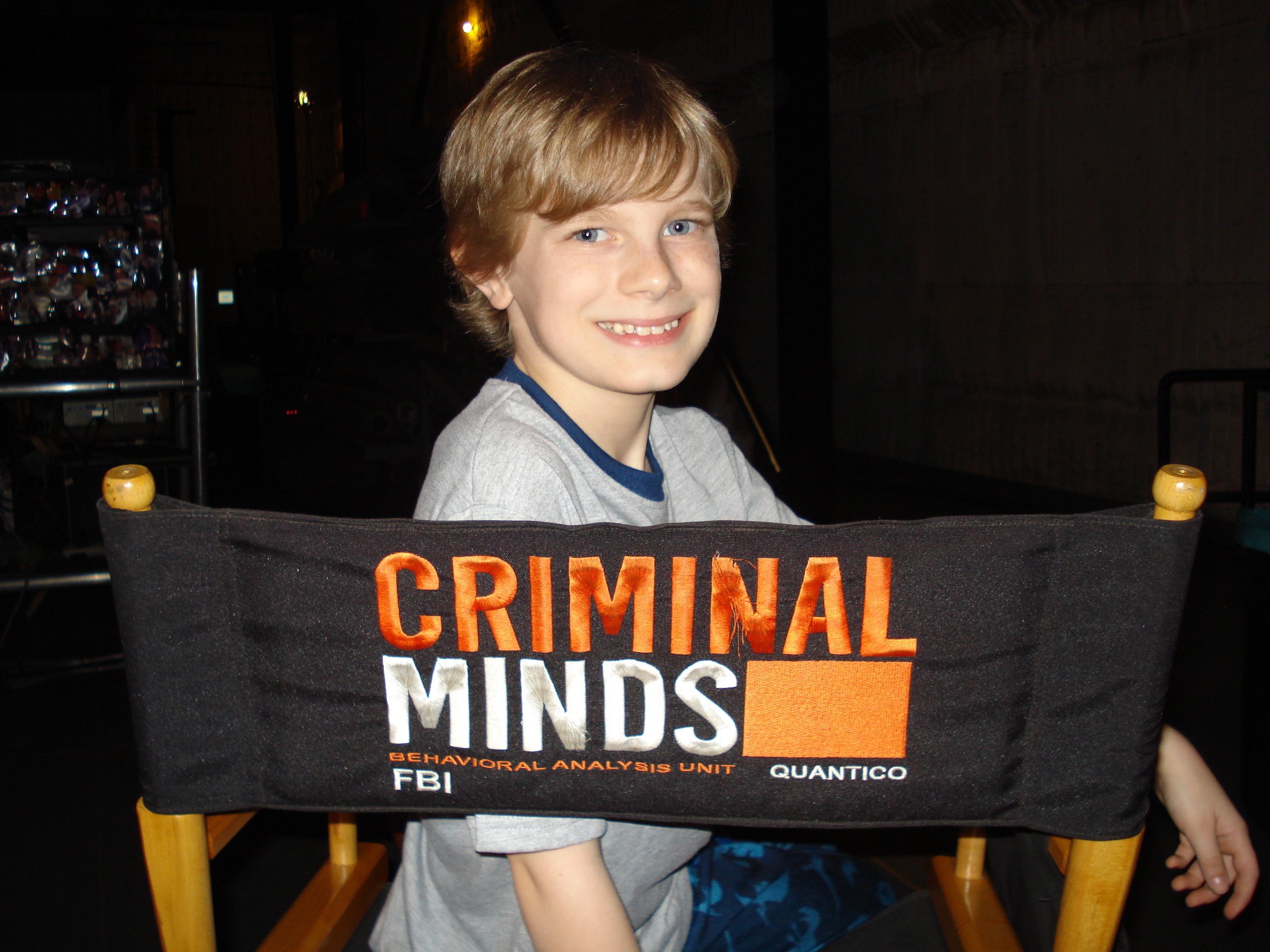 CRIMINAL MINDS set, Kendall Ryan Sanders