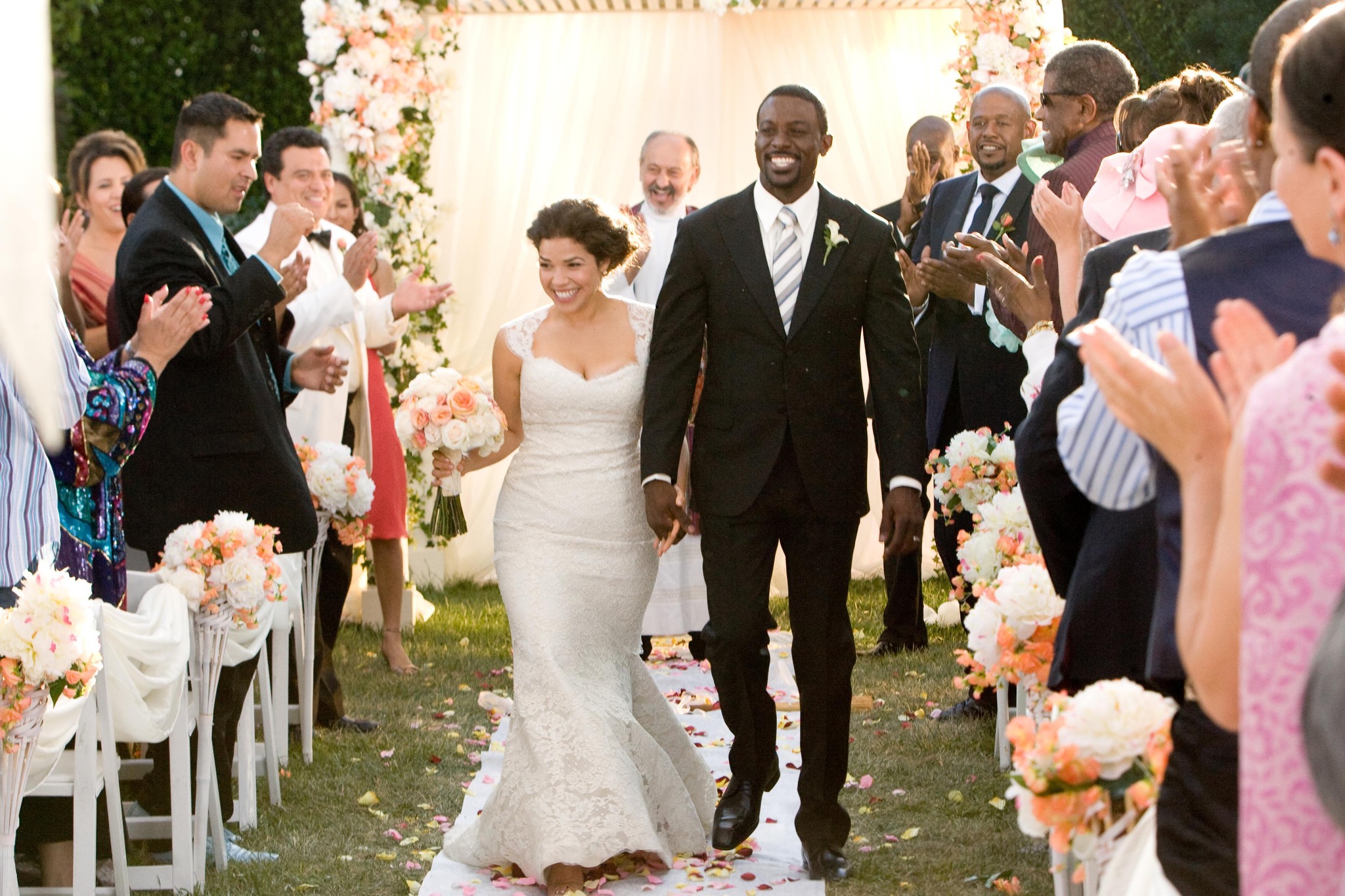 Still of America Ferrera and Lance Gross in Our Family Wedding (2010)