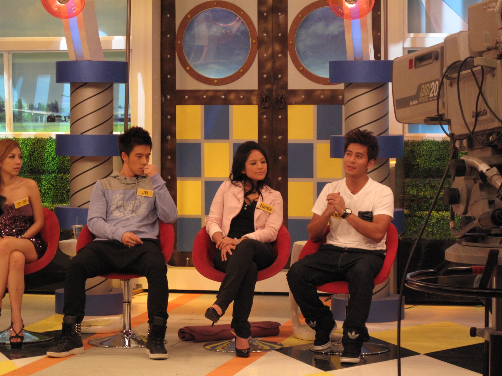 Kang Xi Lai Le Talk Show CTI, guest star Nadia Hatta