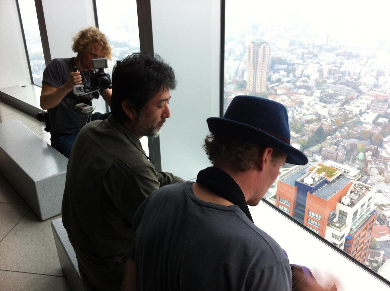 Benedikt Partenheimer Aida Makoto and Bjoern Richie lob at Maori Art Museum Tokyo - making of - Turnaround of Aida Makoto and documentary film shooting.