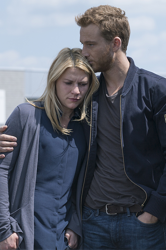 Still of Claire Danes and Alexander Fehling in Tevyne (2011)