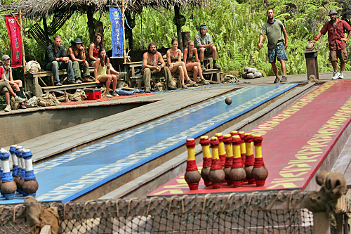 Still of Colby Donaldson, Jerri Manthey, Rupert Boneham, Amanda Kimmel, Candice Woodcock, Parvati Shallow, Courtney Yates and Russell Hantz in Survivor (2000)