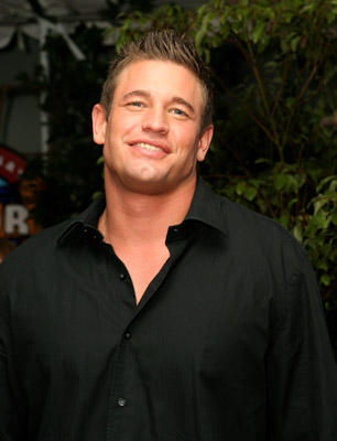 Adam Gentry at event of Survivor (2000)