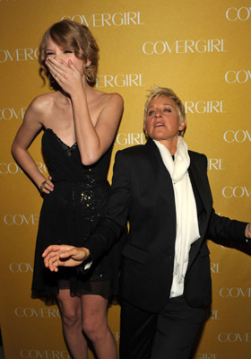 Ellen DeGeneres and Taylor Swift