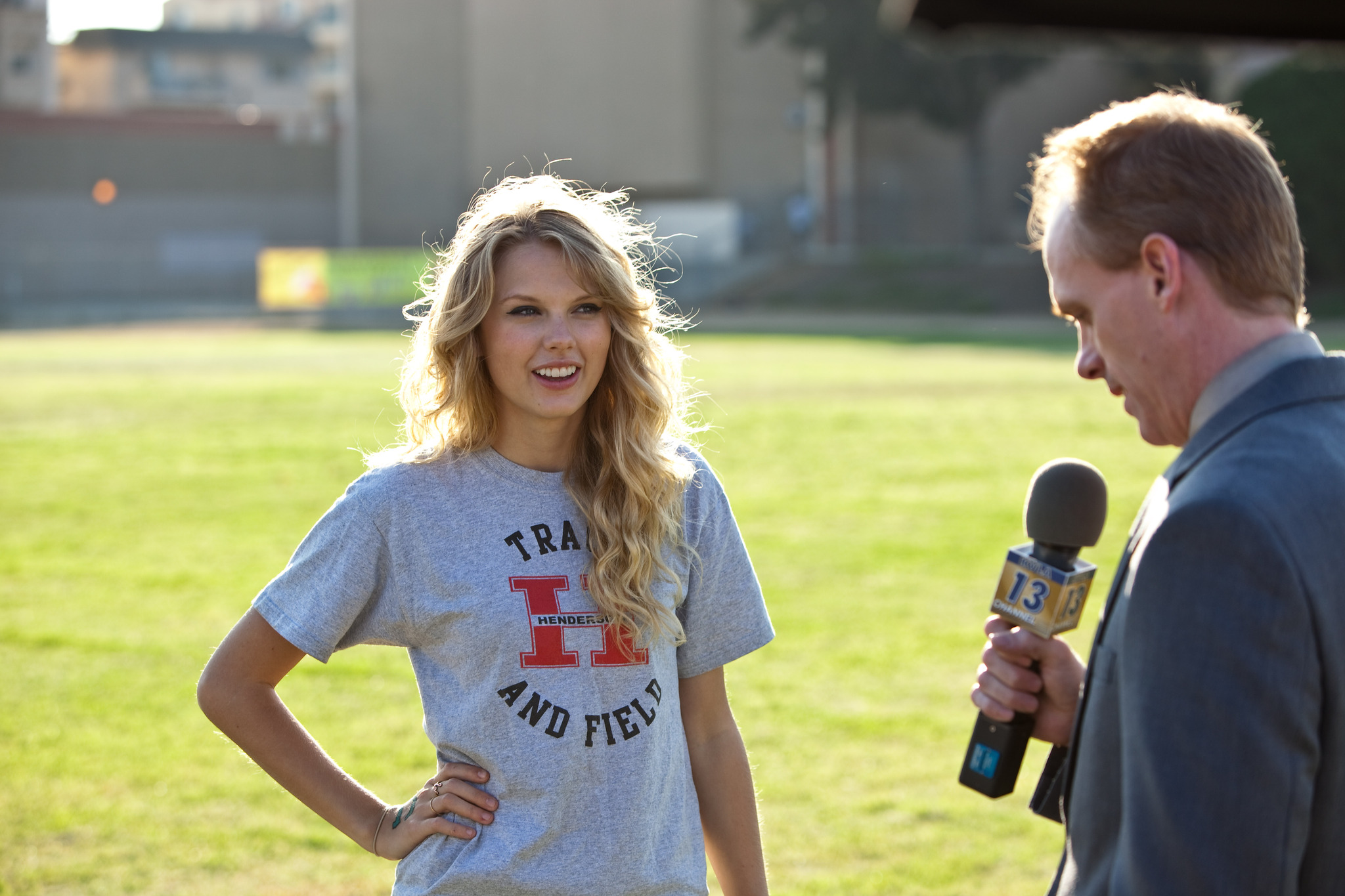 Still of Taylor Swift in Valentino diena (2010)