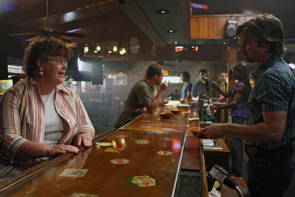 Still of Sam Trammell and Charlaine Harris in Tikras kraujas (2008)