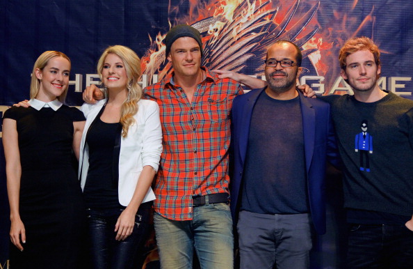 Jena Malone, Stephanie Leigh Schlund, Alan Ritchson,Jeffrey Wright & Sam Claflin during 'The Hunger Games: Catching Fire' National Victory Tour on November 6, 2013 in Houston, Texas