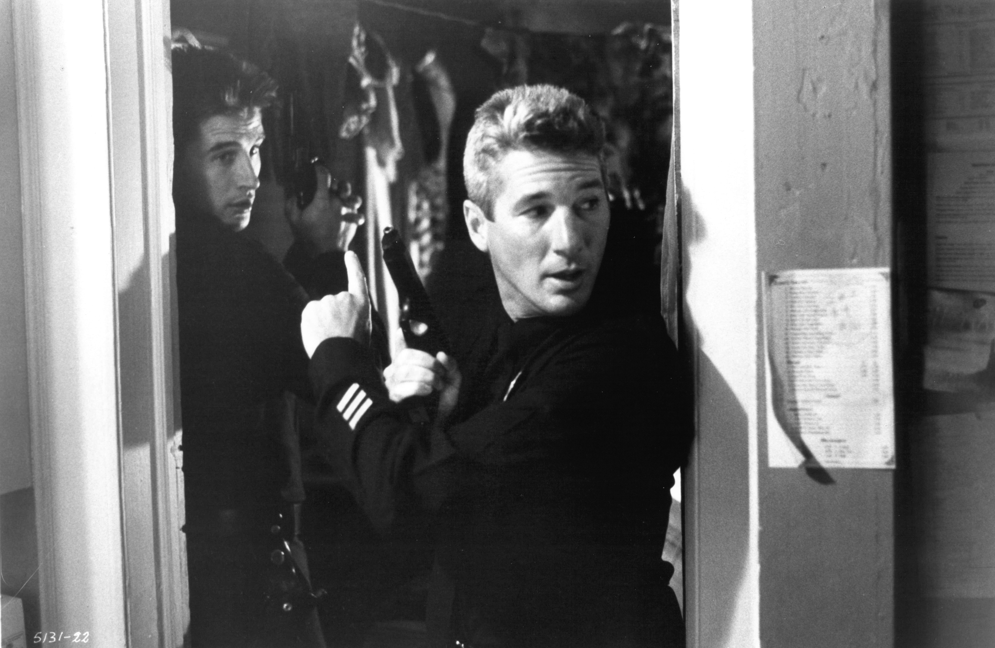 Still of Richard Gere and William Baldwin in Internal Affairs (1990)