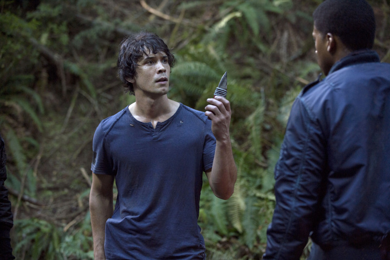 Still of Eli Goree and Bob Morley in The 100 (2014)