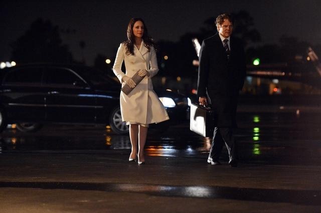 Still of Madeleine Stowe and Michael Reilly Burke in Kerstas (2011)