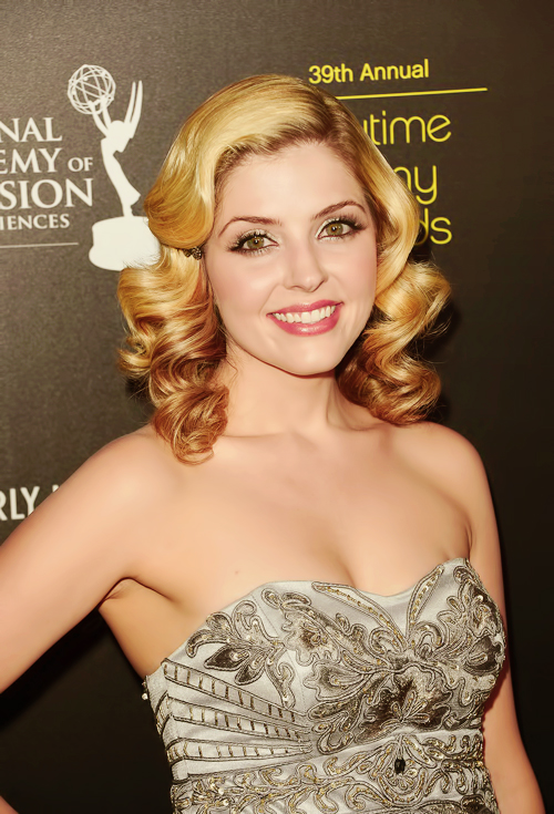 Actress Jen Lilley at the 39th Annual Daytime Emmys