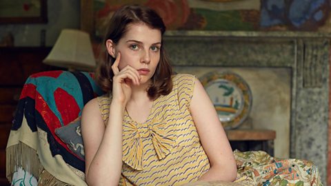 Lucy Boynton as Angelica Bell in 'LIFE IN SQUARES'