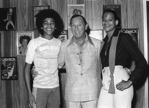 The Sylvers visiting the Los Angeles offices of Cashbox music trade magazine (Foster Sylvers, George Albert - President and publisher of Cashbox Magazine, Angie Sylvers)
