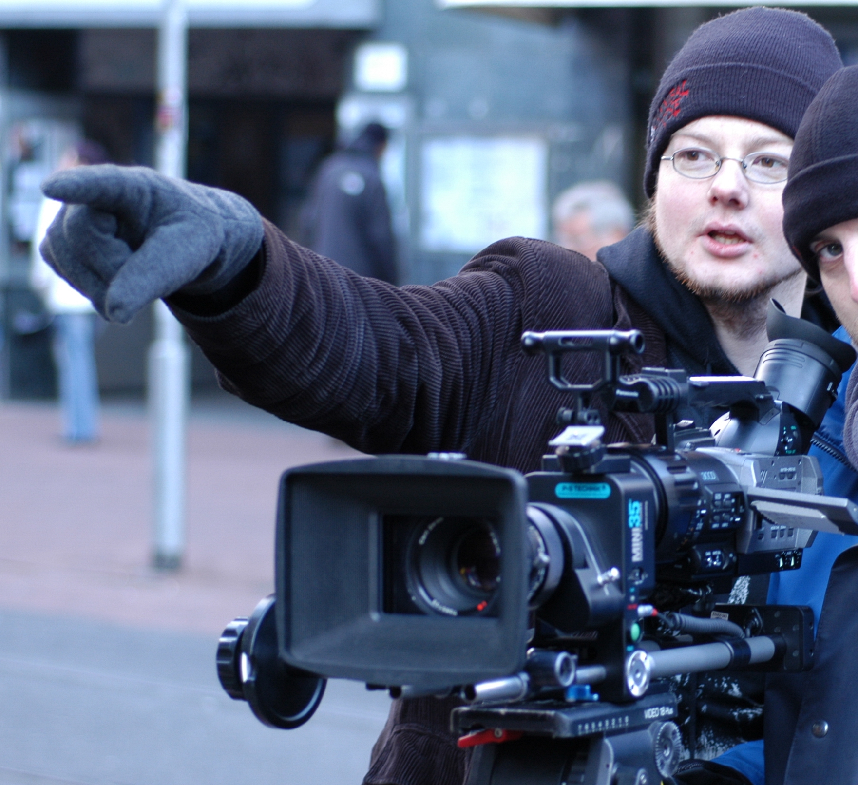 Andreas Cyrenius working as First Camera Assistant to DOP Olaf Markmann on a Guido Toelke short movie.
