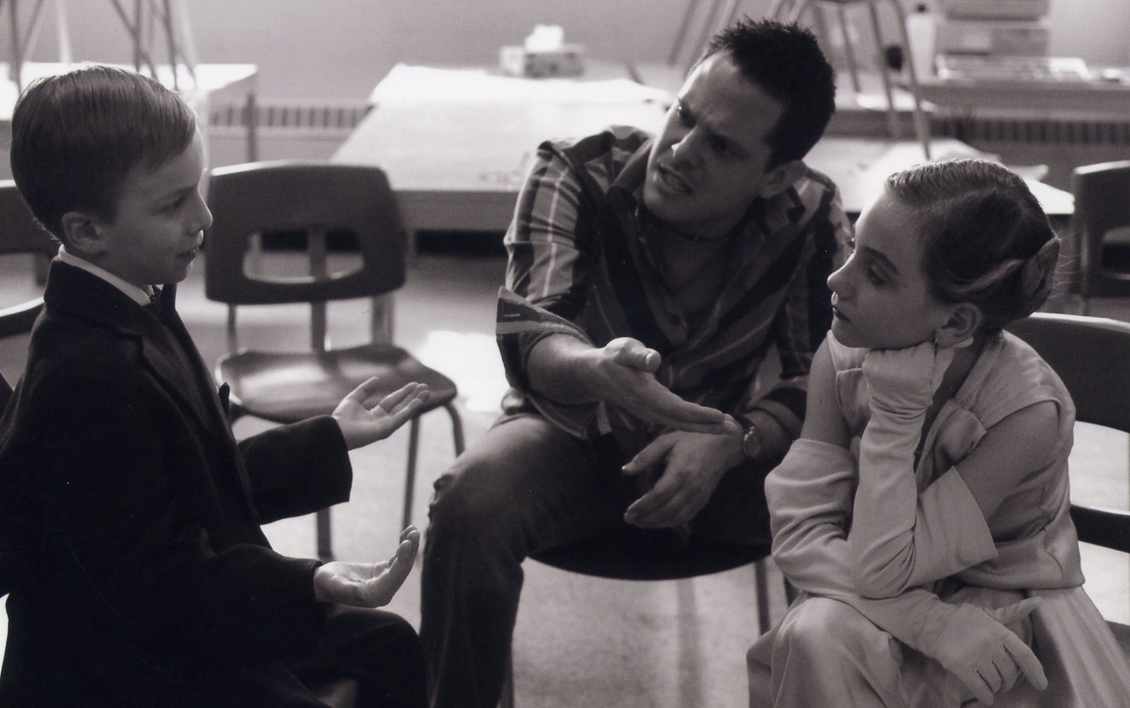 Director David Boisclair rehearsing a scene with Samuel Aubé (actor) and Catherine Pelletier (actress) for LADIES AND GENTLEMEN (2005).