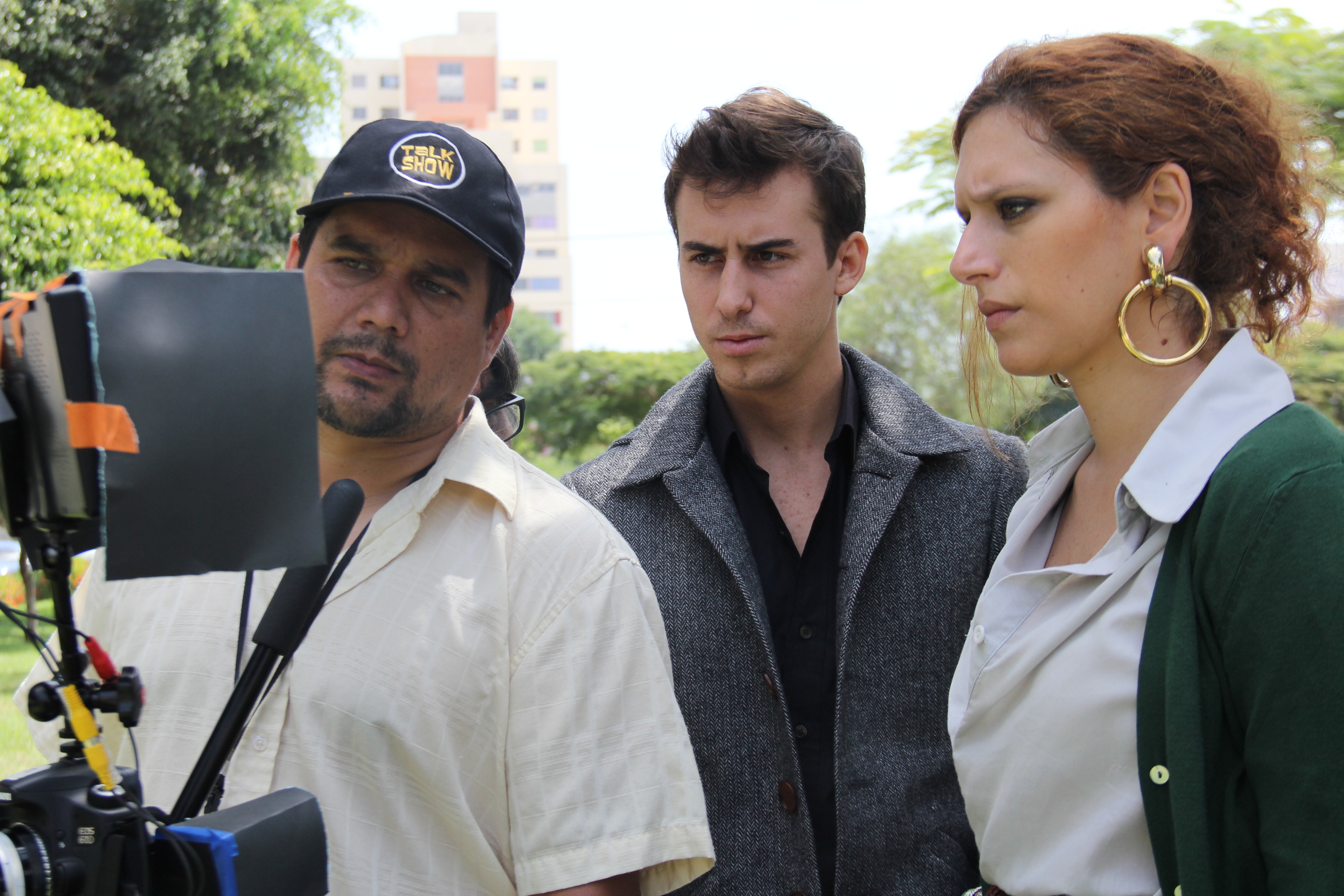 Still of Sandro Ventura, Bruno Ascenzo and Gisela Ponce de León in Quizás Mañana.