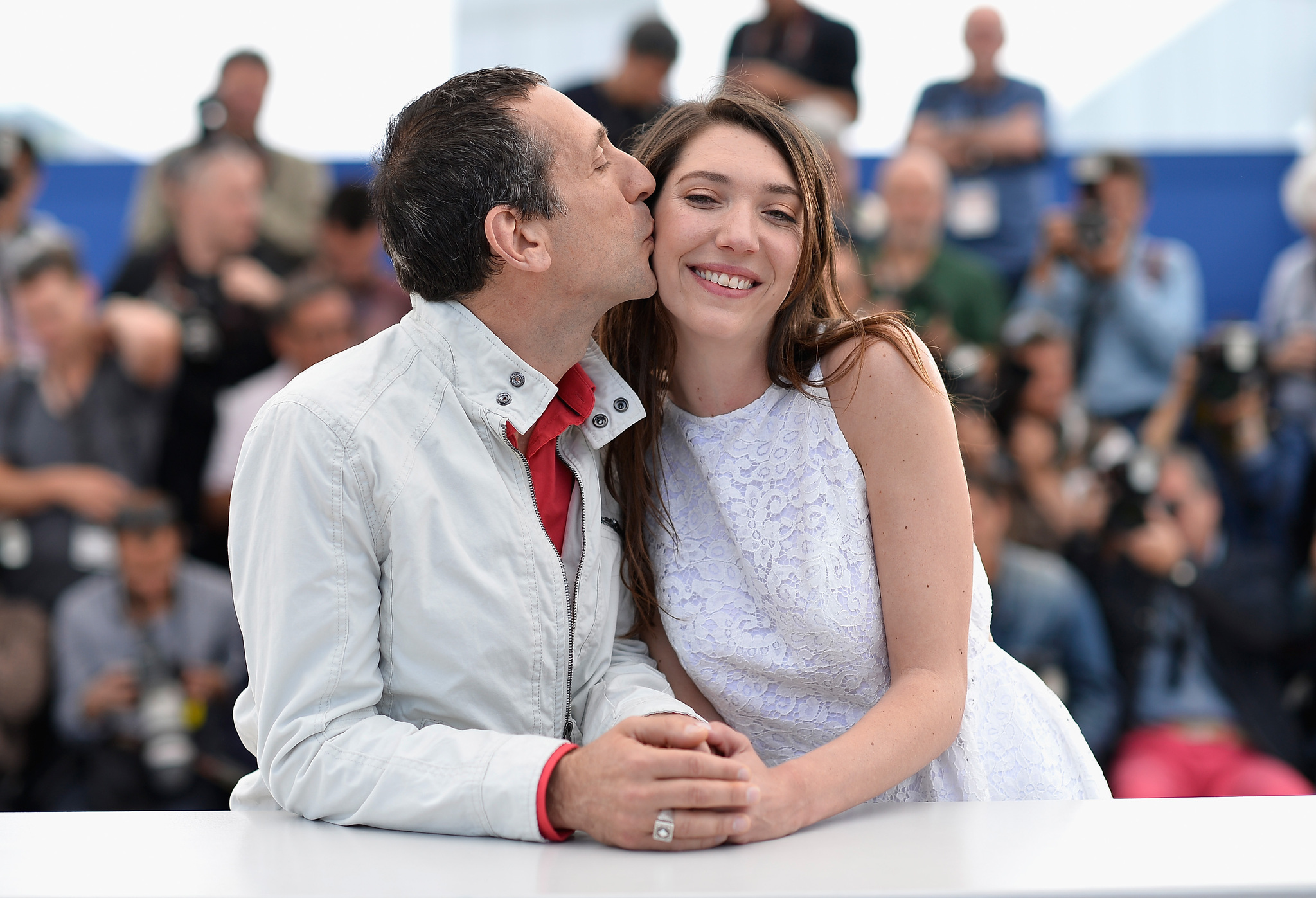 Richard Chevallier and Zoé Bruneau at event of Adieu au langage (2014)