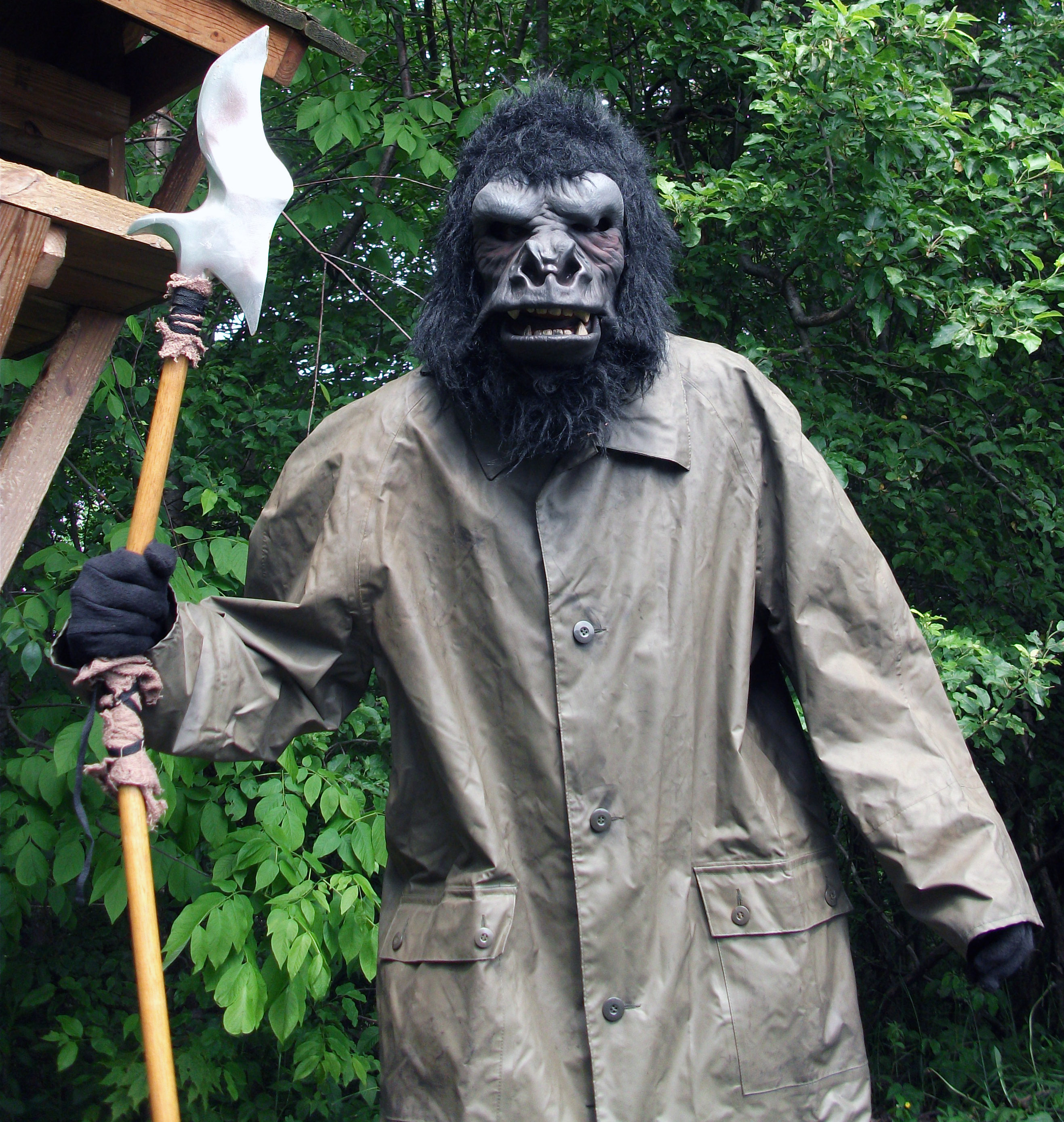 Another photo of Jeff Kirkendall as the ape Trask in the feature film 