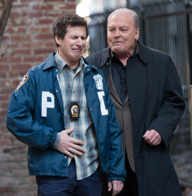 Still of Stacy Keach and Andy Samberg in Brooklyn Nine-Nine (2013)