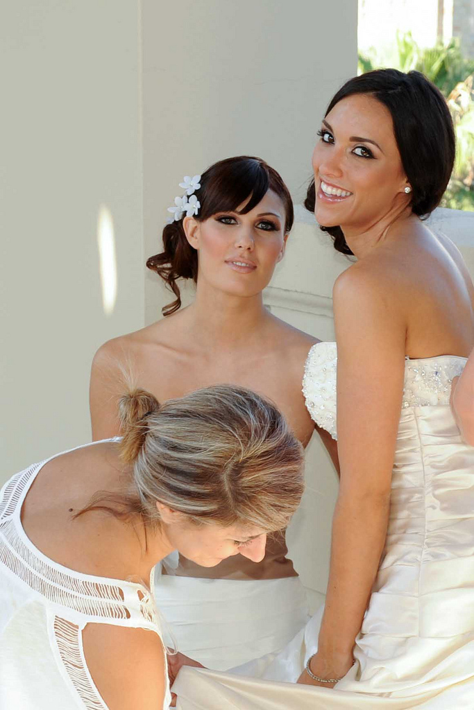 Bridal Shoot Behind the scenes. Other Model: Kara Gibson Wardrobe: Armita Tabassi Hair: Natalie Benzaken MUA: Vjosa