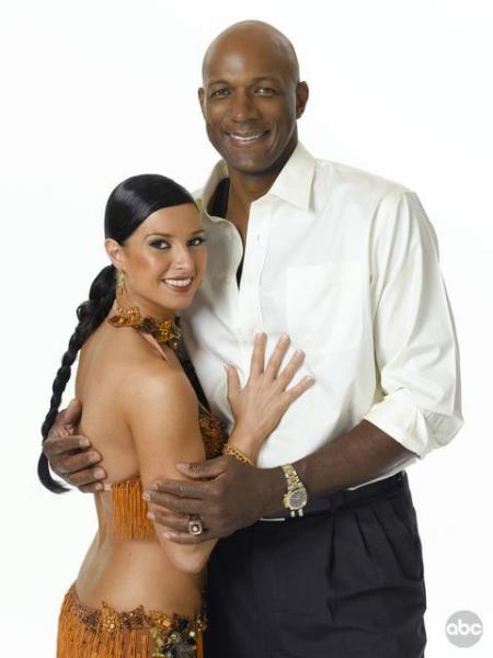 Clyde Drexler and Elena Grinenko in Dancing with the Stars (2005)
