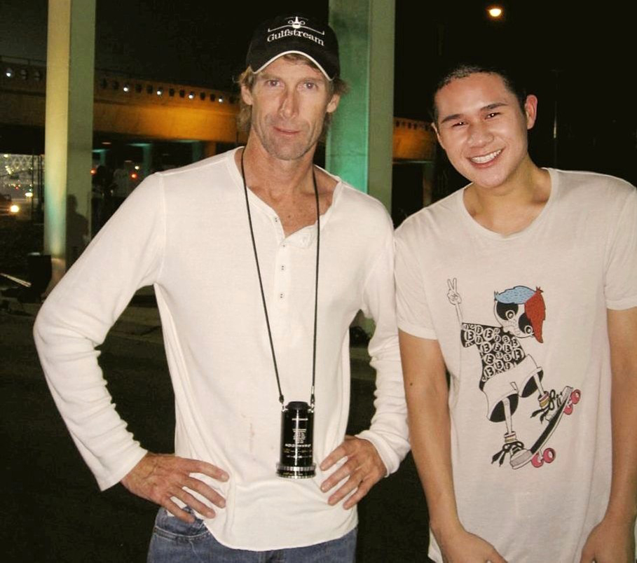 Director Michael Bay & Charles Chen on set of Transformers 2 Revenge of the Fallen
