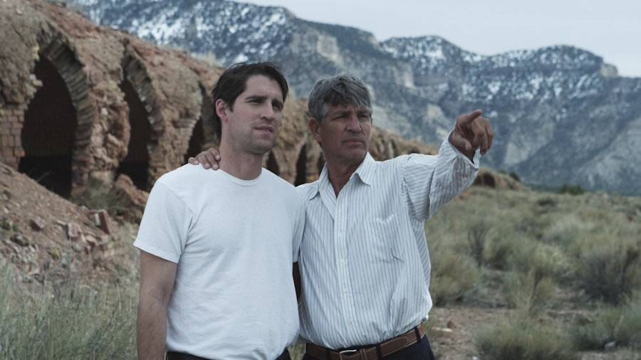 Eric Roberts and Evan Hart in The Wayshower (2011)