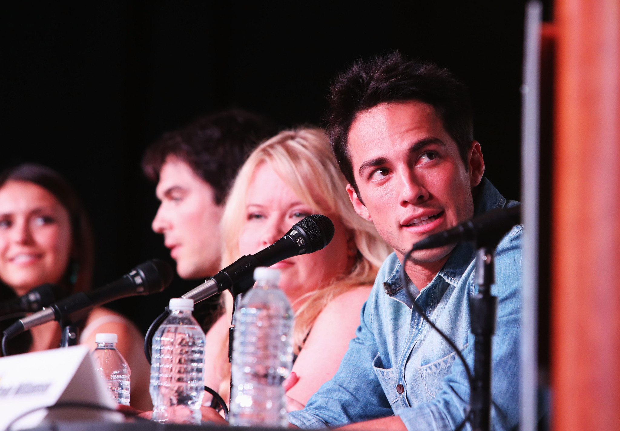 Julie Plec, Ian Somerhalder, Michael Trevino and Nina Dobrev at event of Vampyro dienorasciai (2009)