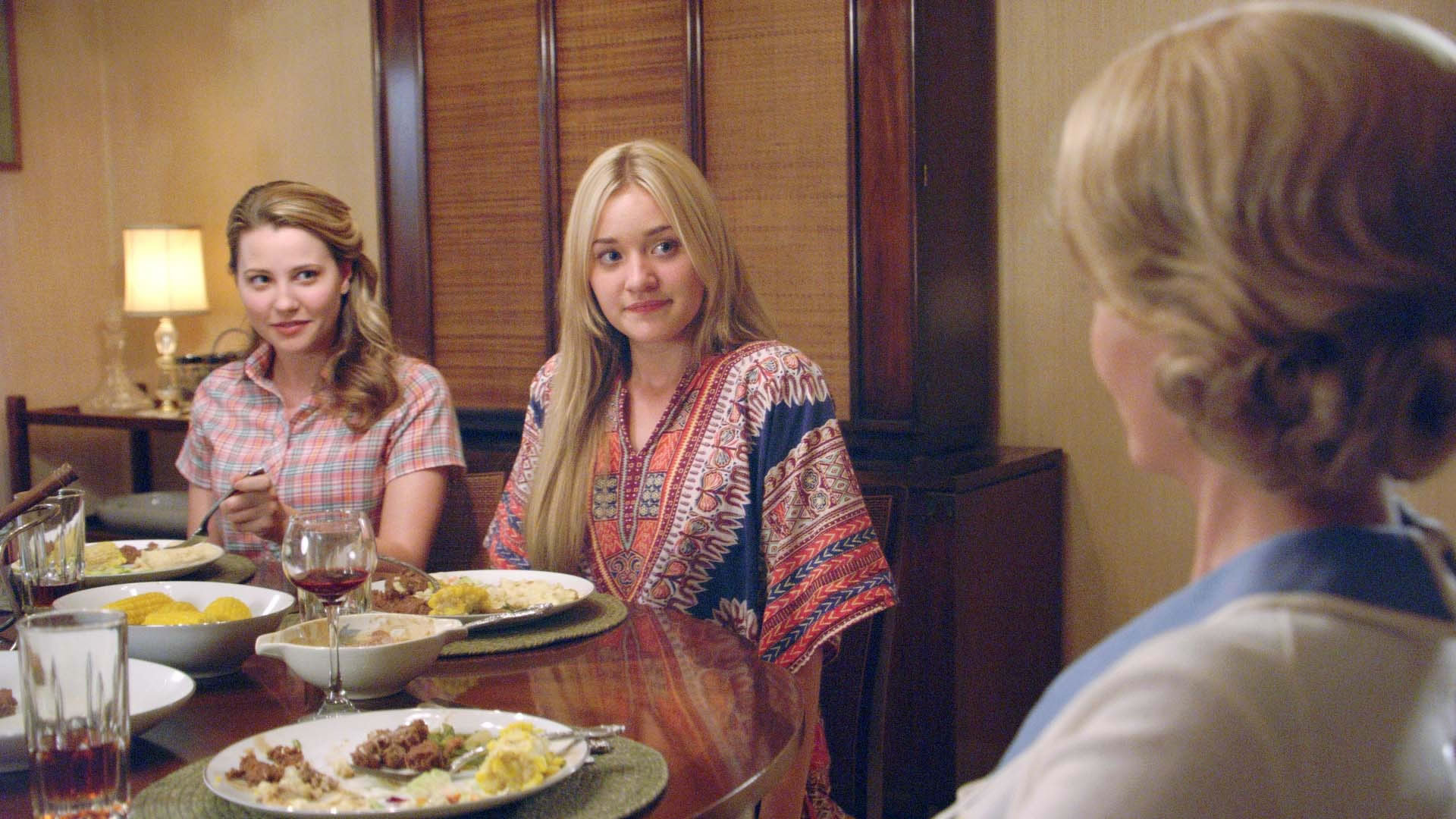 Still of AJ Michalka and Carissa Capobianco in Secretariat (2010)