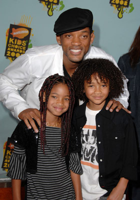 Will Smith, Jaden Smith and Willow Smith at event of Nickelodeon Kids' Choice Awards 2008 (2008)