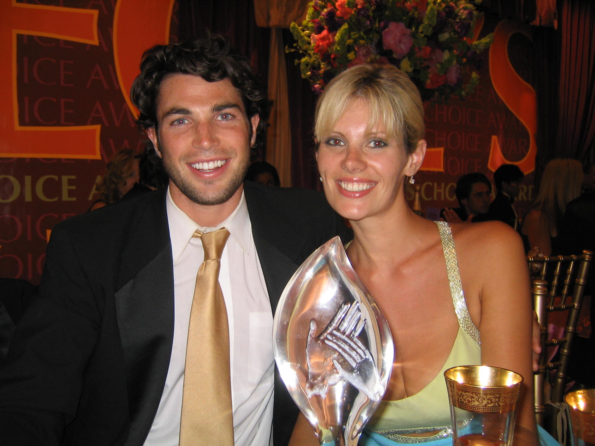 Andrew Craghan and Karina Michel The people's Choice Awards(The Comeback) 2005