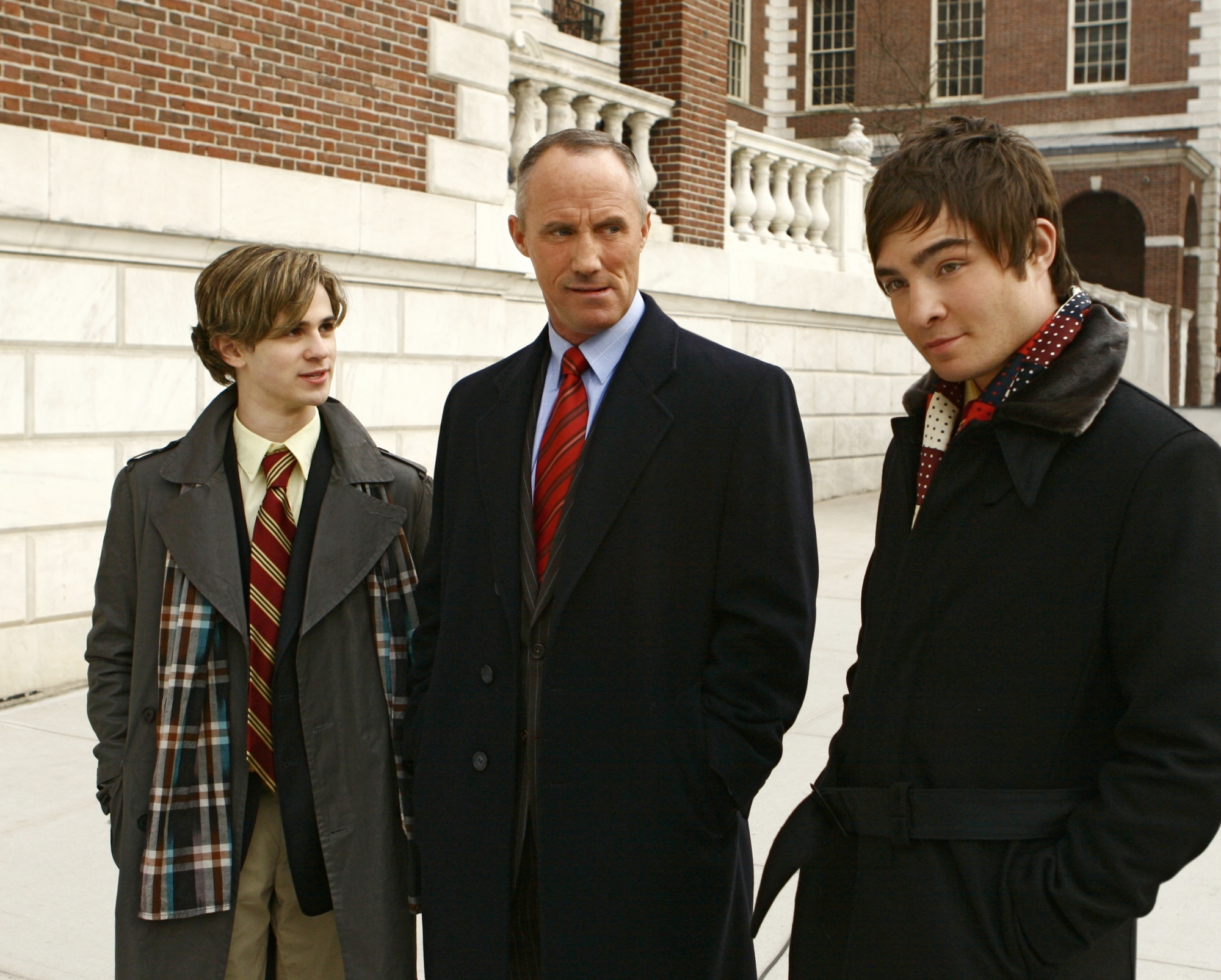 Still of Robert John Burke, Connor Paolo and Ed Westwick in Liezuvautoja (2007)