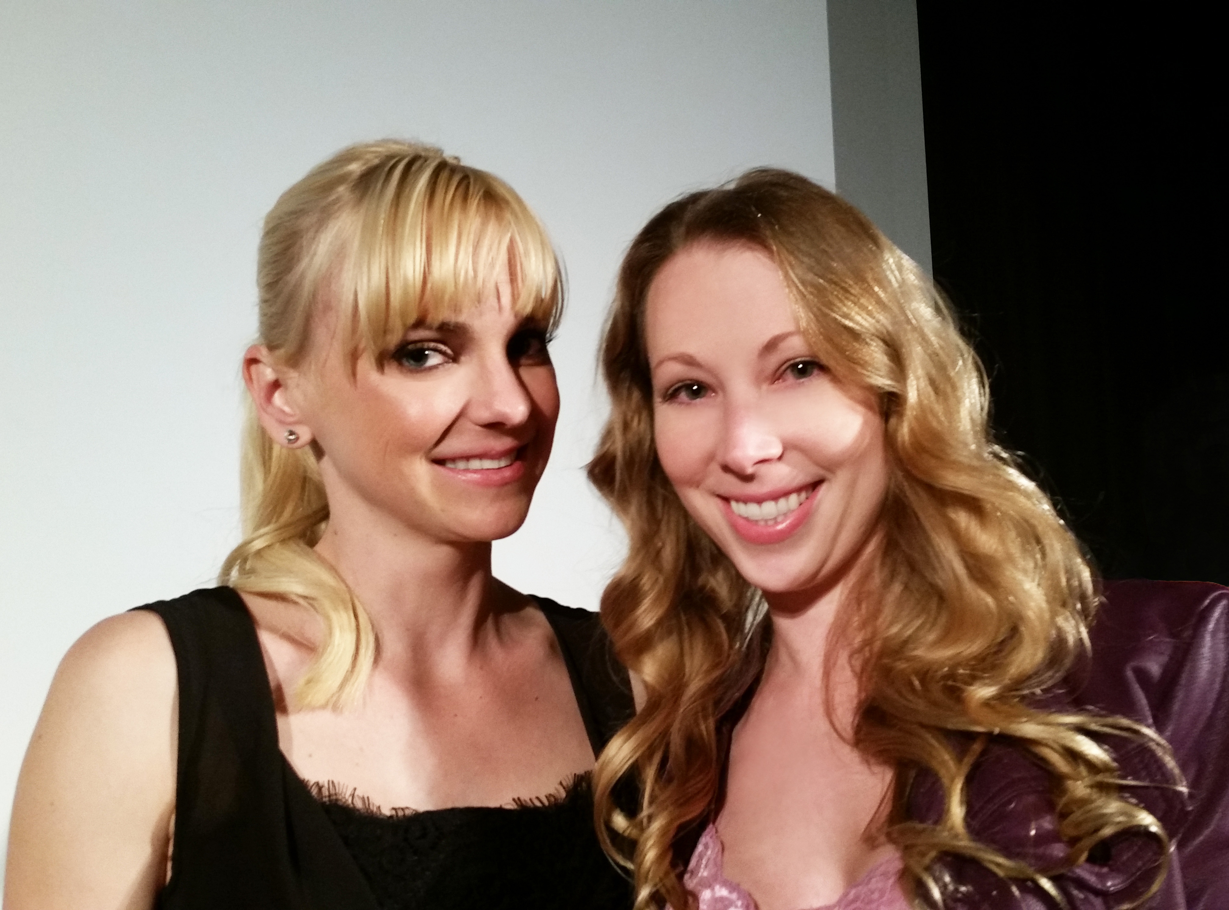 Jennifer Day and Anna Faris from 