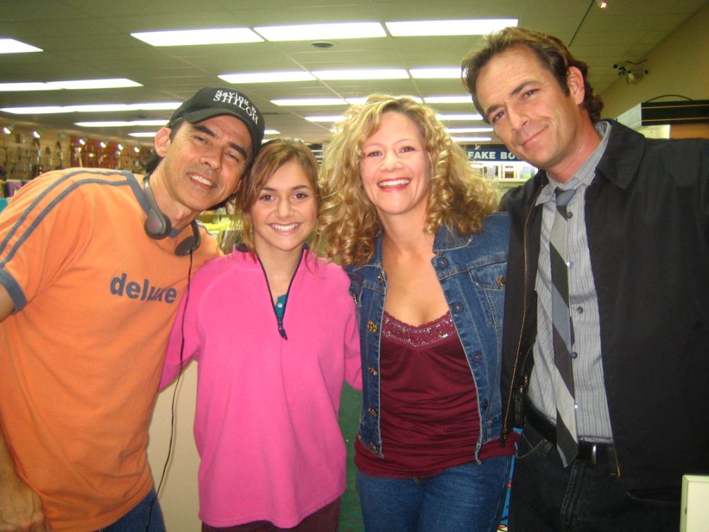 On the set of Alice, Upside Down with Sandy Tung, Alison Stoner and Luke Perry