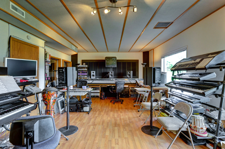 Stu Goldberg Studios - Control Room