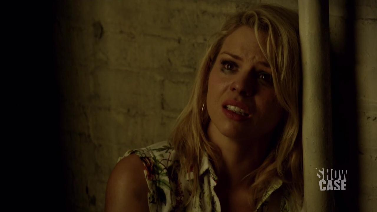 Ali Liebert as Crystal in Lost Girl S04Ep04