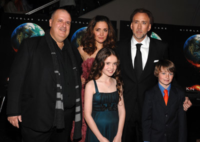 Nicolas Cage, Alex Proyas, Rose Byrne, Chandler Canterbury and Lara Robinson at event of Suvokimas (2009)