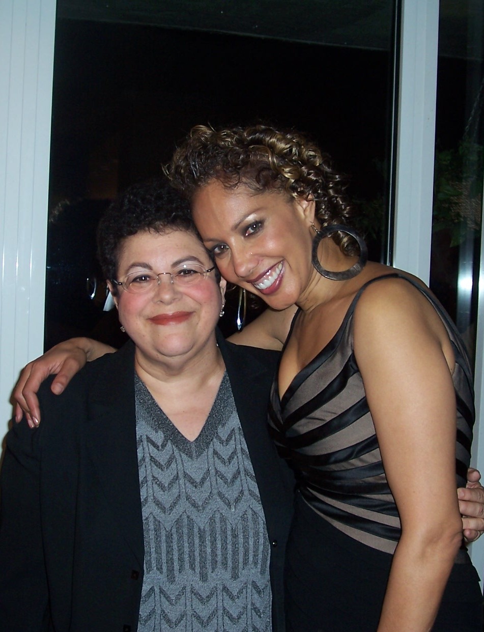 On April 28,'08-Joan Baker created and hosted Voices Remember in partnership with Broadway Cares to benefit the Alzheimer's Association. Phoebe Snow sang that evening.