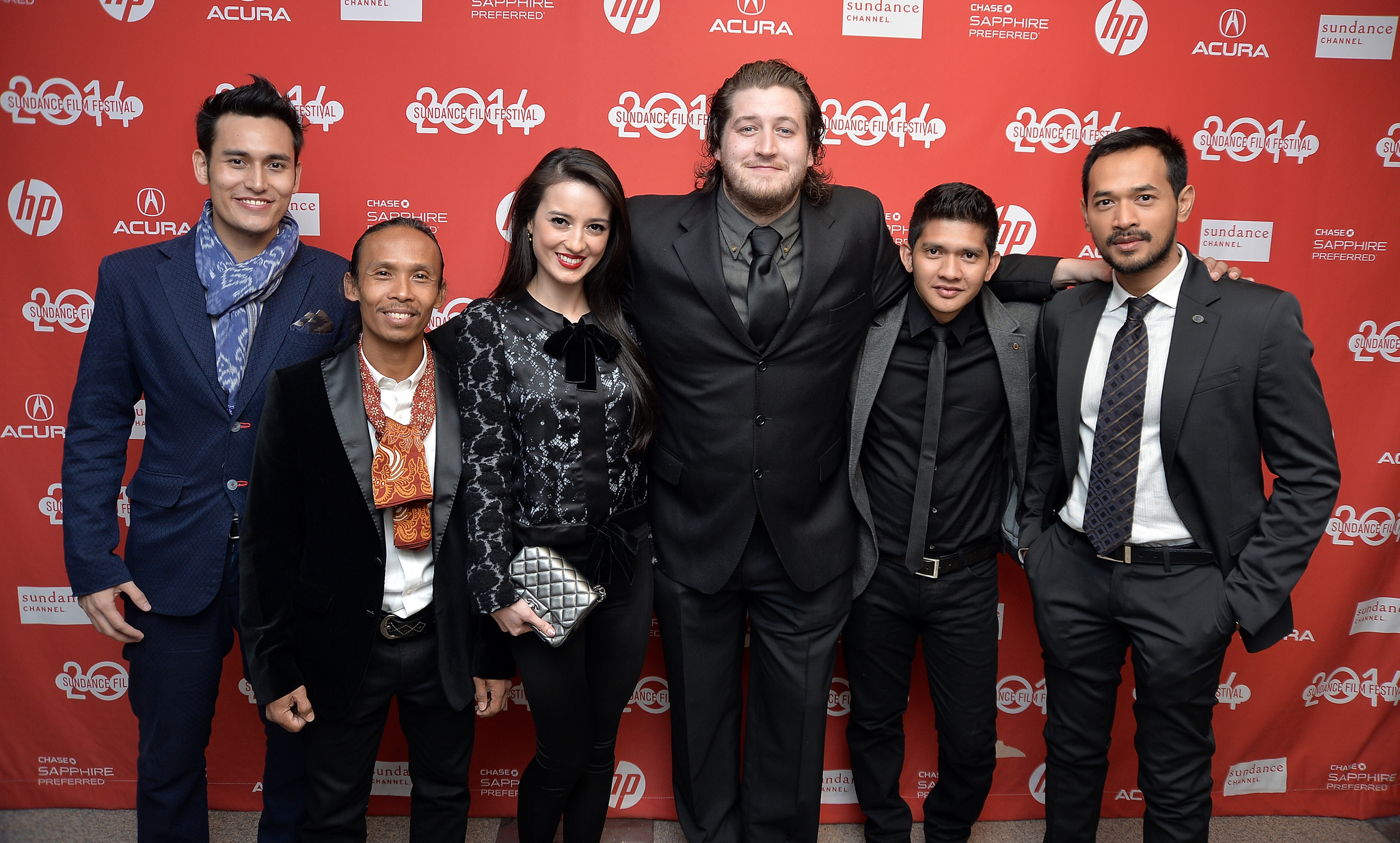 Donny Alamsyah, Gareth Evans, Julie Estelle, Arifin Putra, Iko Uwais and Yayan Ruhian at event of Reidas 2 (2014)