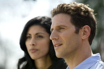 Still of Mark Feuerstein and Reshma Shetty in Royal Pains (2009)