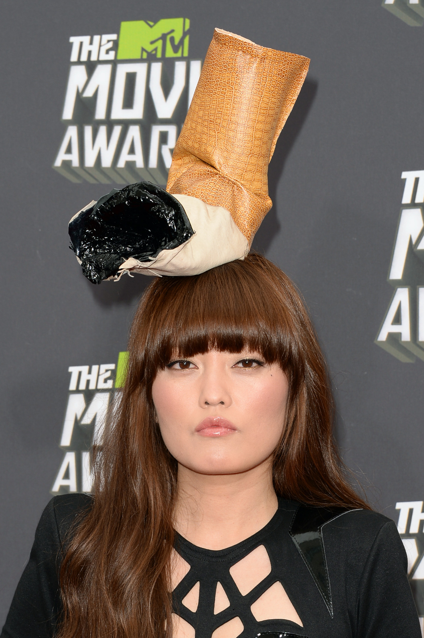 Hana Mae Lee at event of 2013 MTV Movie Awards (2013)