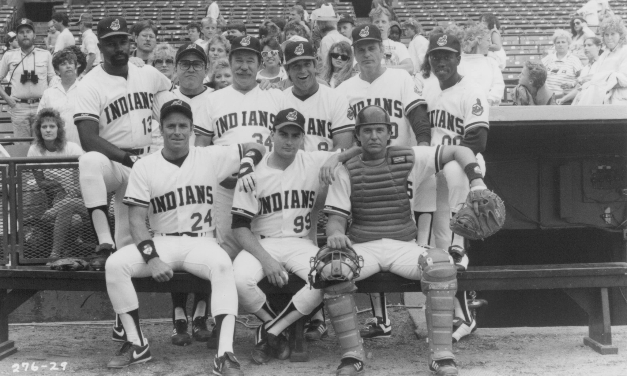 Still of Charlie Sheen, Tom Berenger, Wesley Snipes, Corbin Bernsen, James Gammon, Dennis Haysbert and Chelcie Ross in Major League (1989)