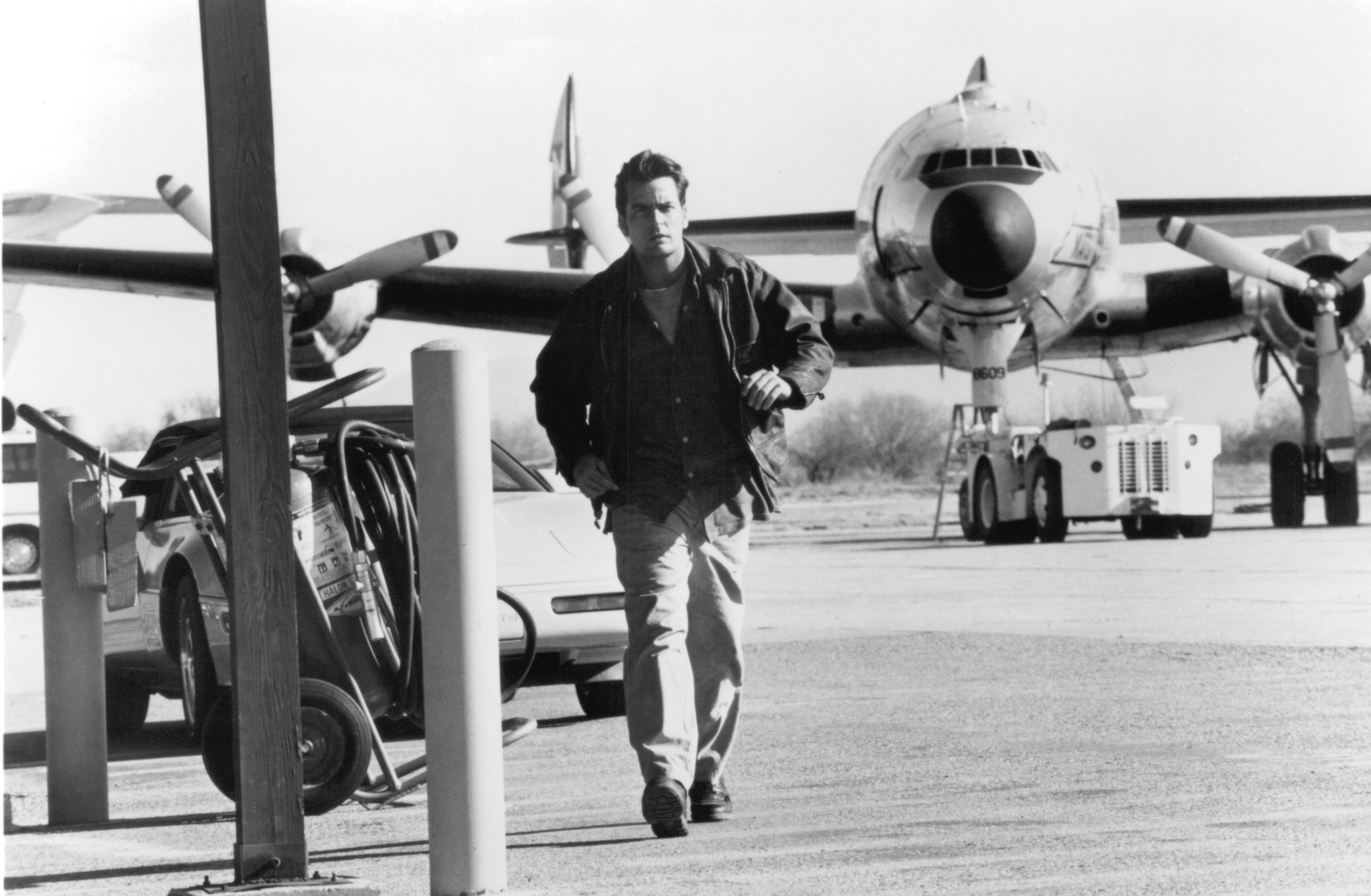 Still of Charlie Sheen in Terminal Velocity (1994)