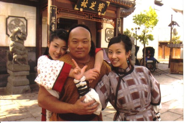 With co-stars in Huang Fei Hong And Shi San Yi