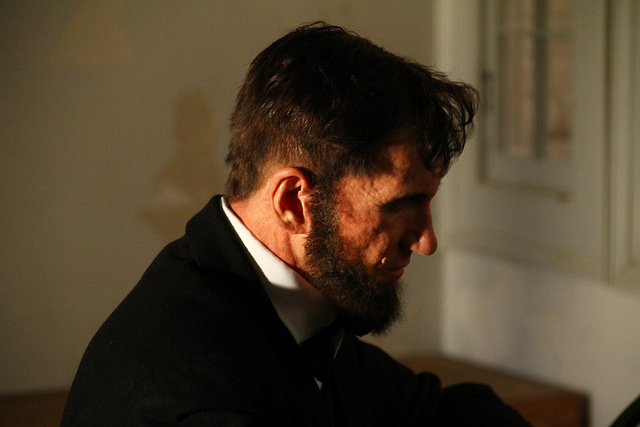 Still of Bill Oberst Jr. in Abraham Lincoln vs. Zombies (2012)